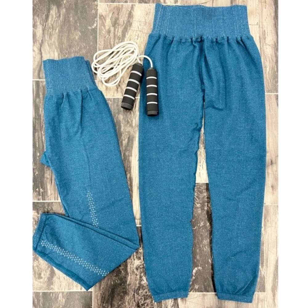✨RARE NWOT Free People High Waist 7/8 Good Karma Heather Leggings Blue Heather